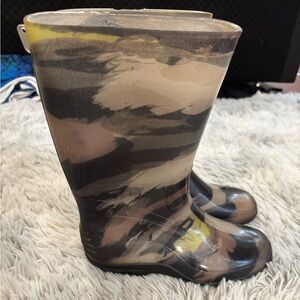 Camouflage Rain Boots